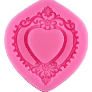 Vintage Love Heart Shape Mirror Frame 3D Silicone Mold