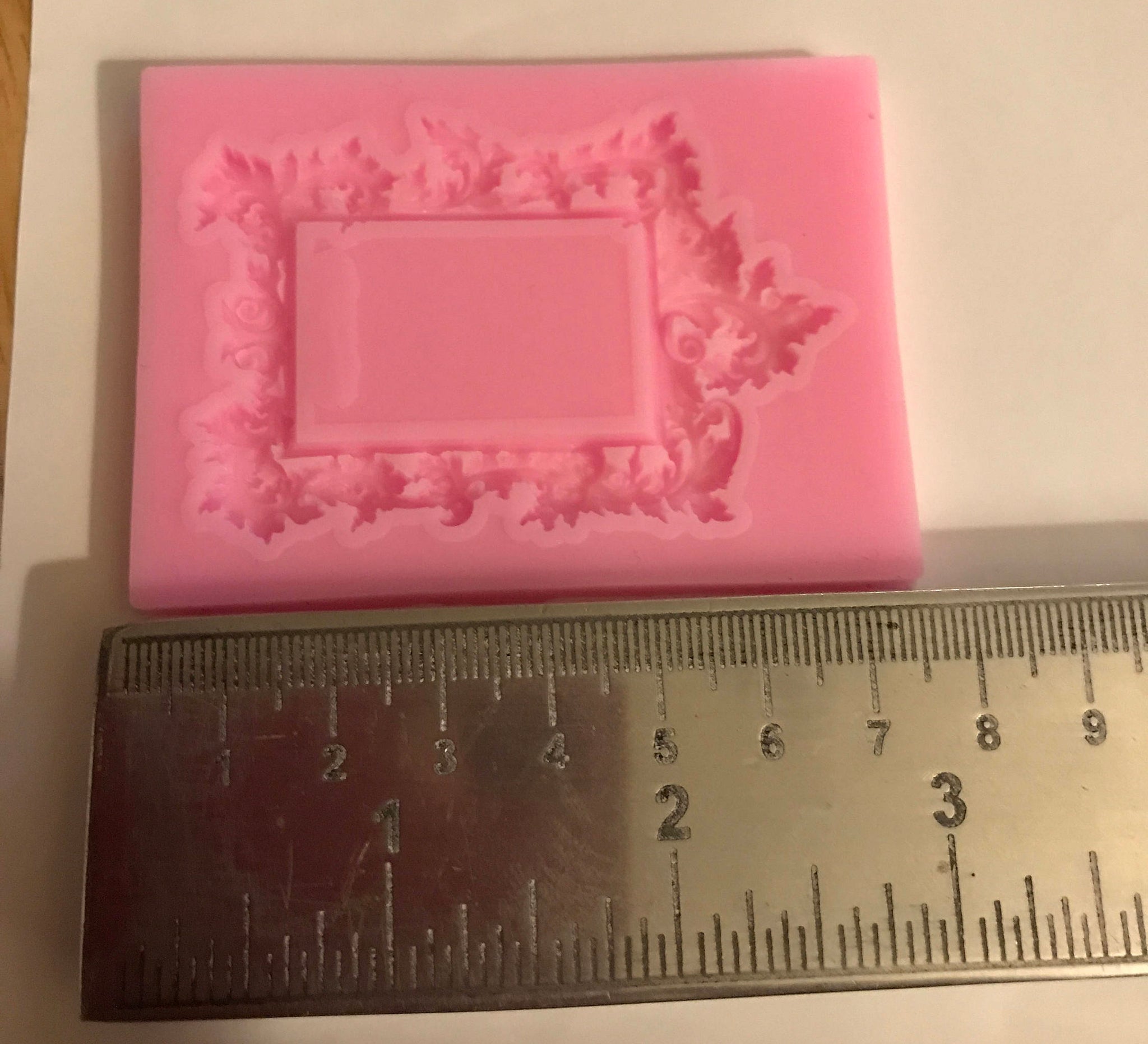 Lace Pattern Border Frame Silicone Mold
