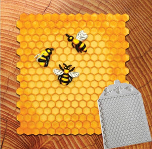 Honeycomb Mat with 3 Bees